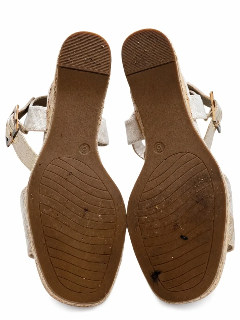 XAPPEAL Carmen Wedges in Natural!